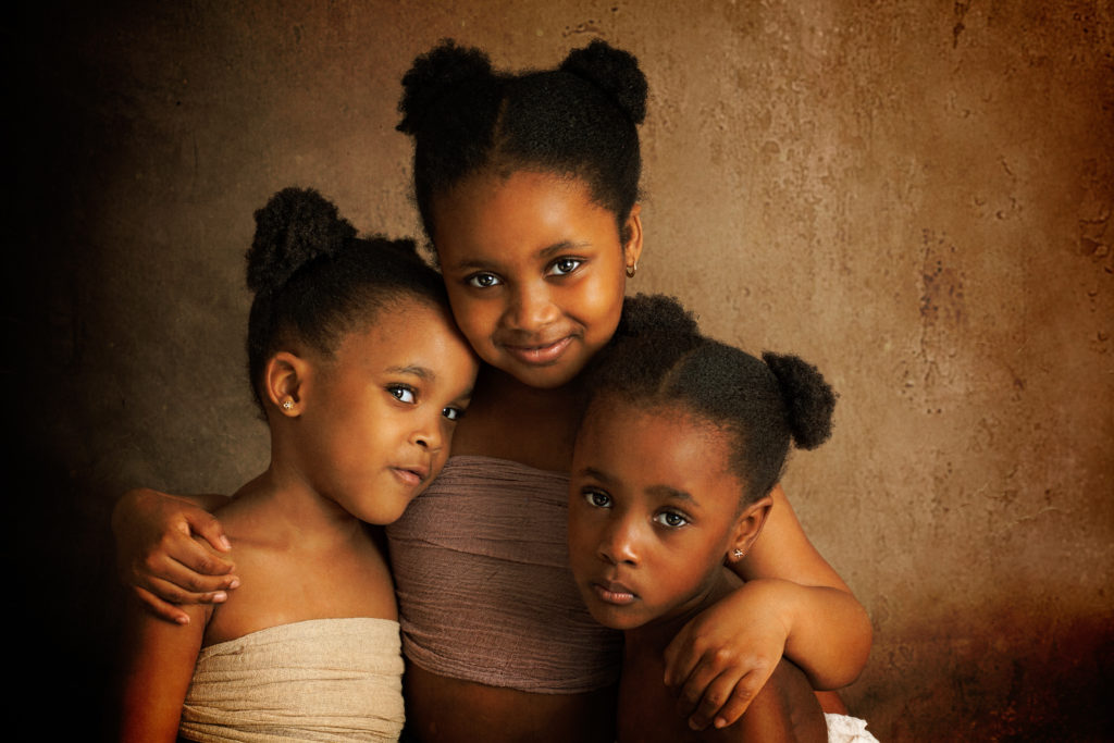 portrait of three sisters